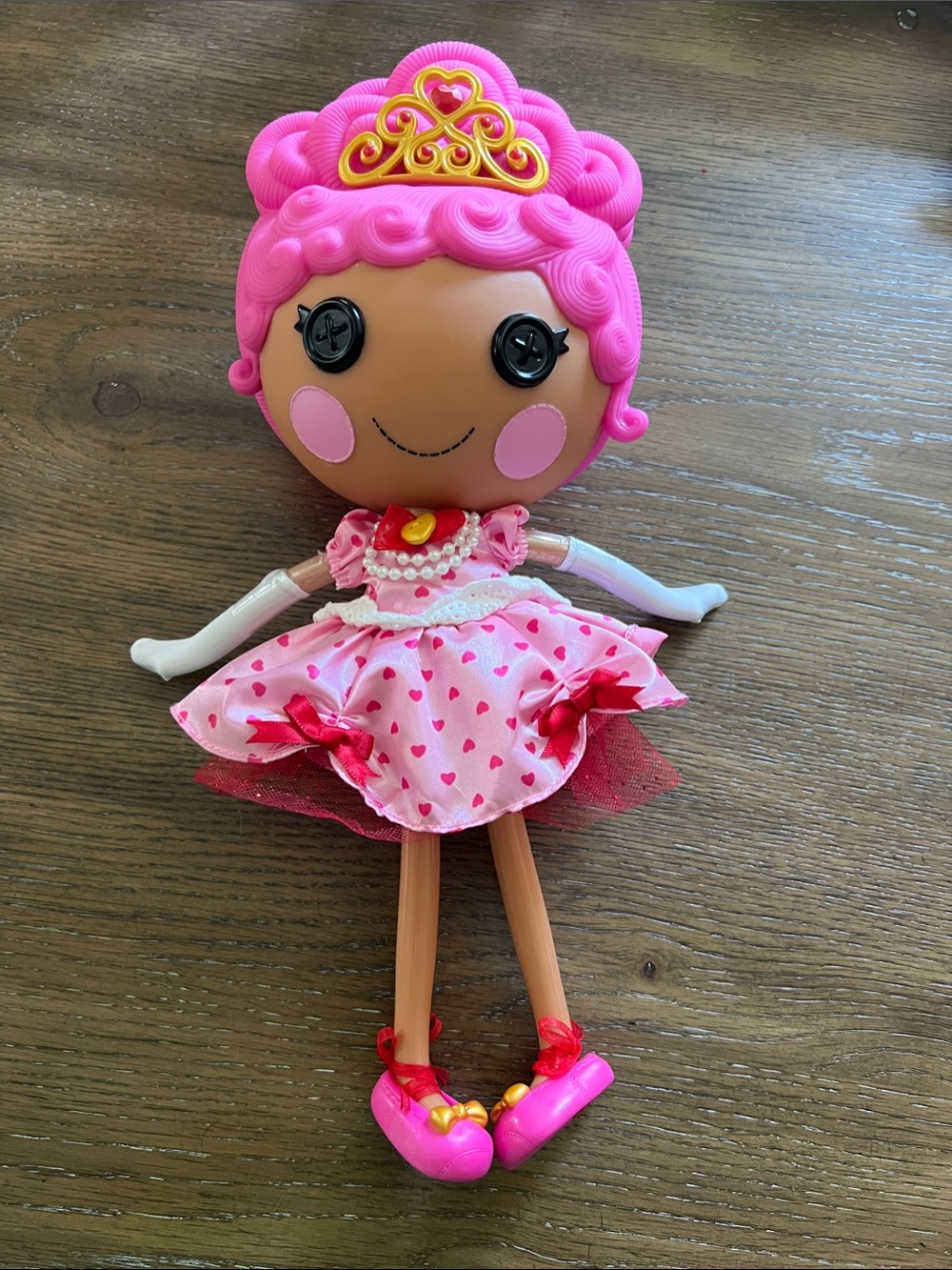 Queenie Red Heart From The Lalaloopsy Sew Royal Princess Party Set